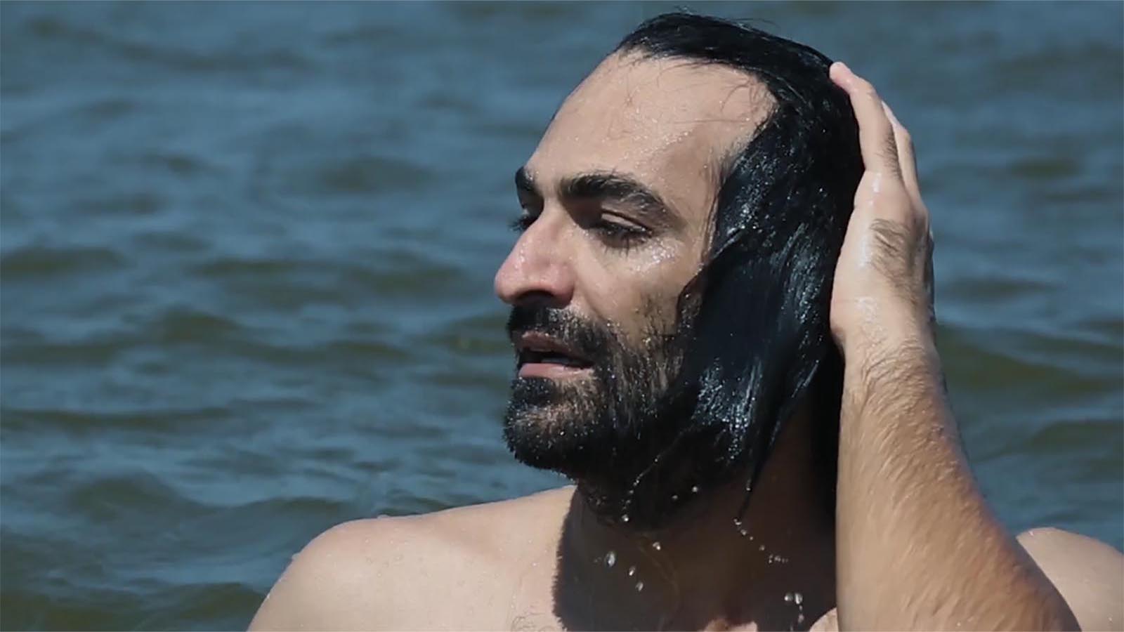 لاجوردی-هاشور