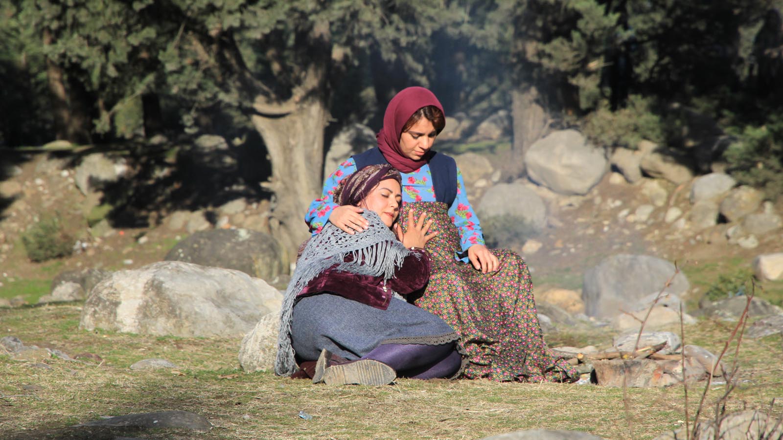 لالایی نزدیک ابرها-هاشور