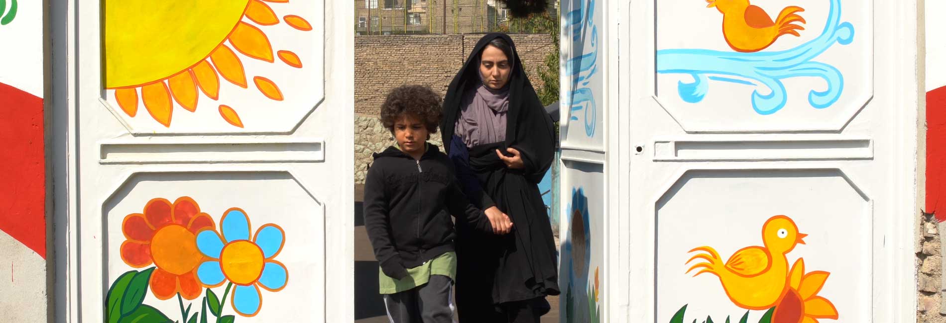 زنده به شرط سند-هاشور