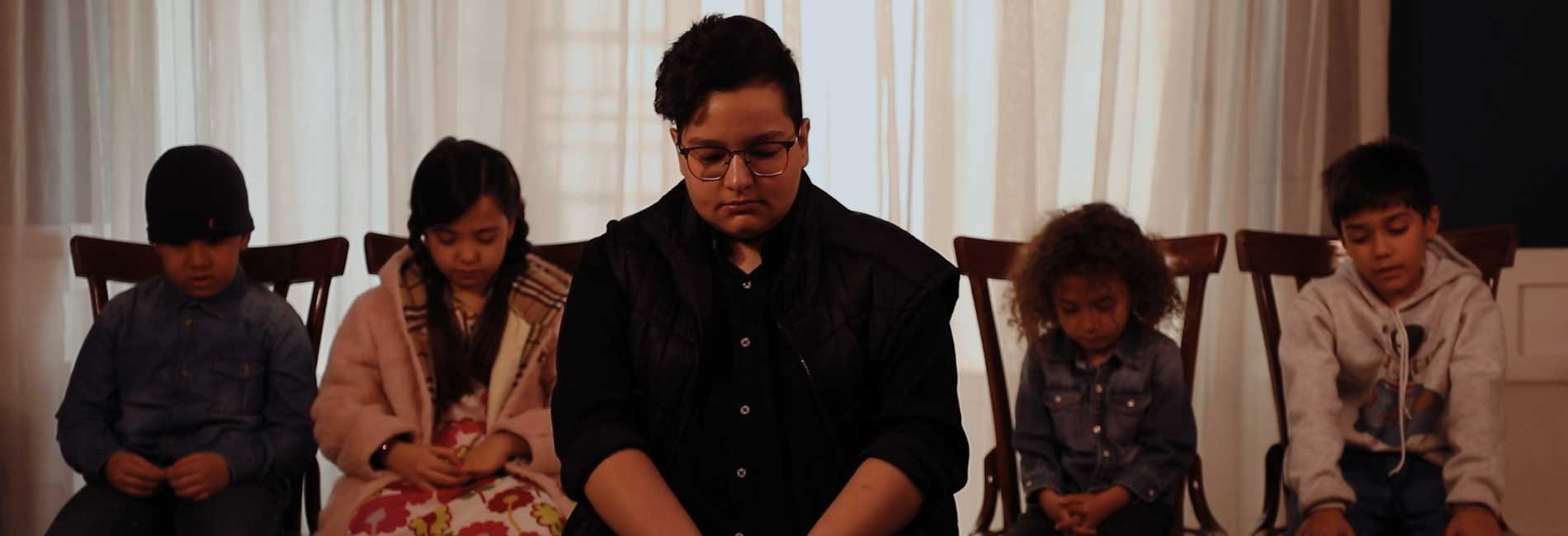 دادگاه (مادر)-هاشور