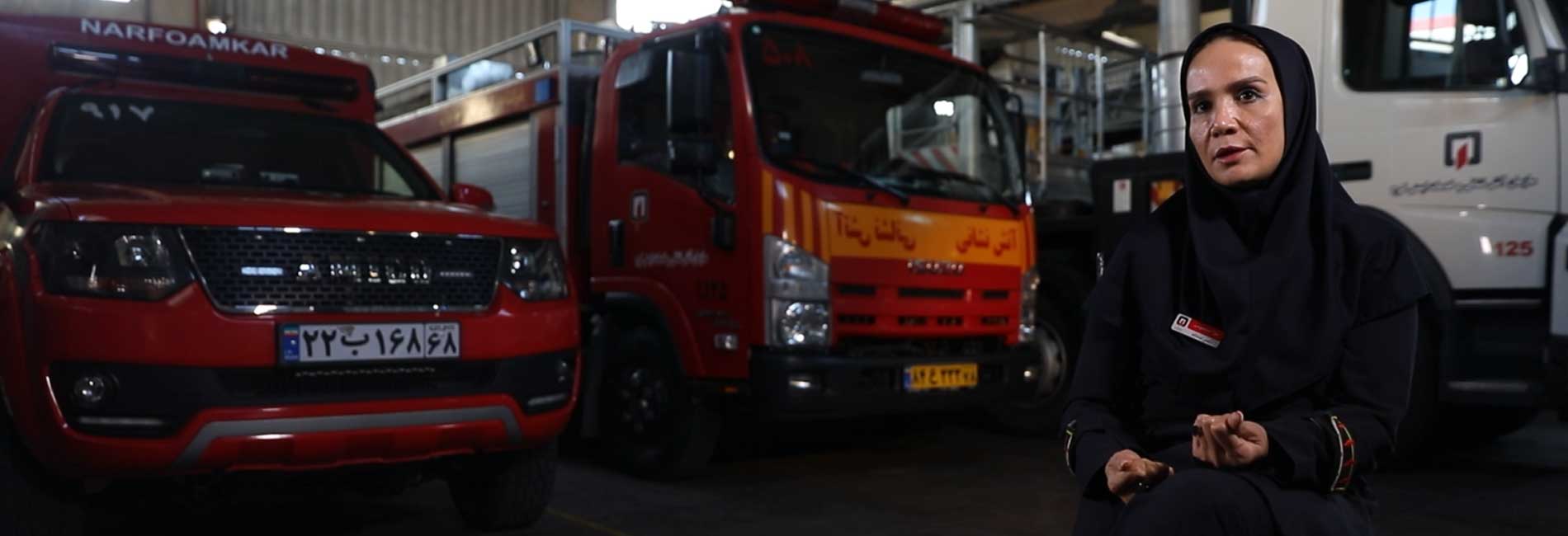 یک کار نیمه مردانه-هاشور