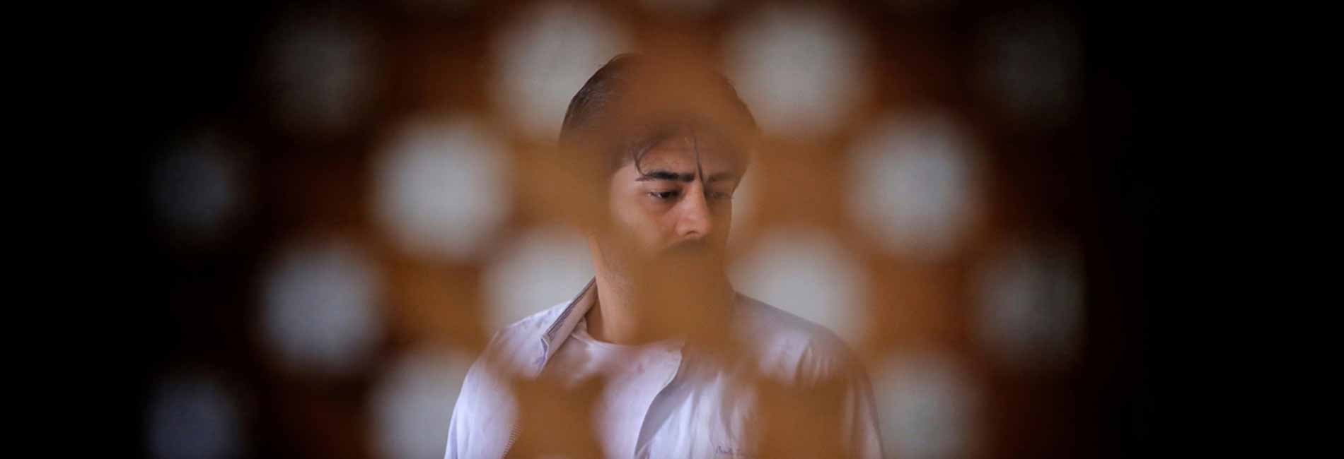 نامه های دیوار-هاشور