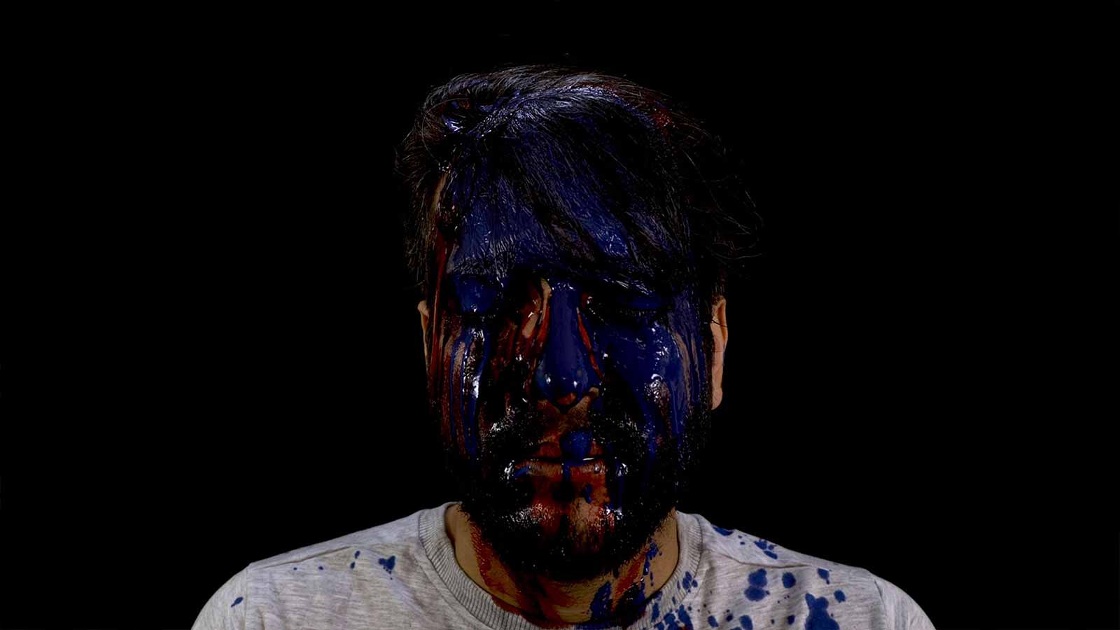 مردم نامحرم اند