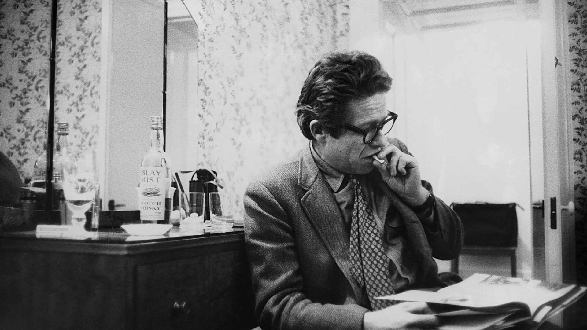 همه‌چیز عکس‌گرفتنی است-هاشور