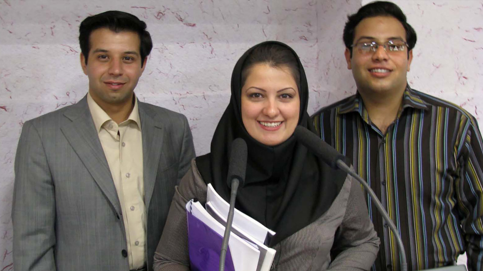 تمام چیزهایی که جایشان خالی‌ست-هاشور