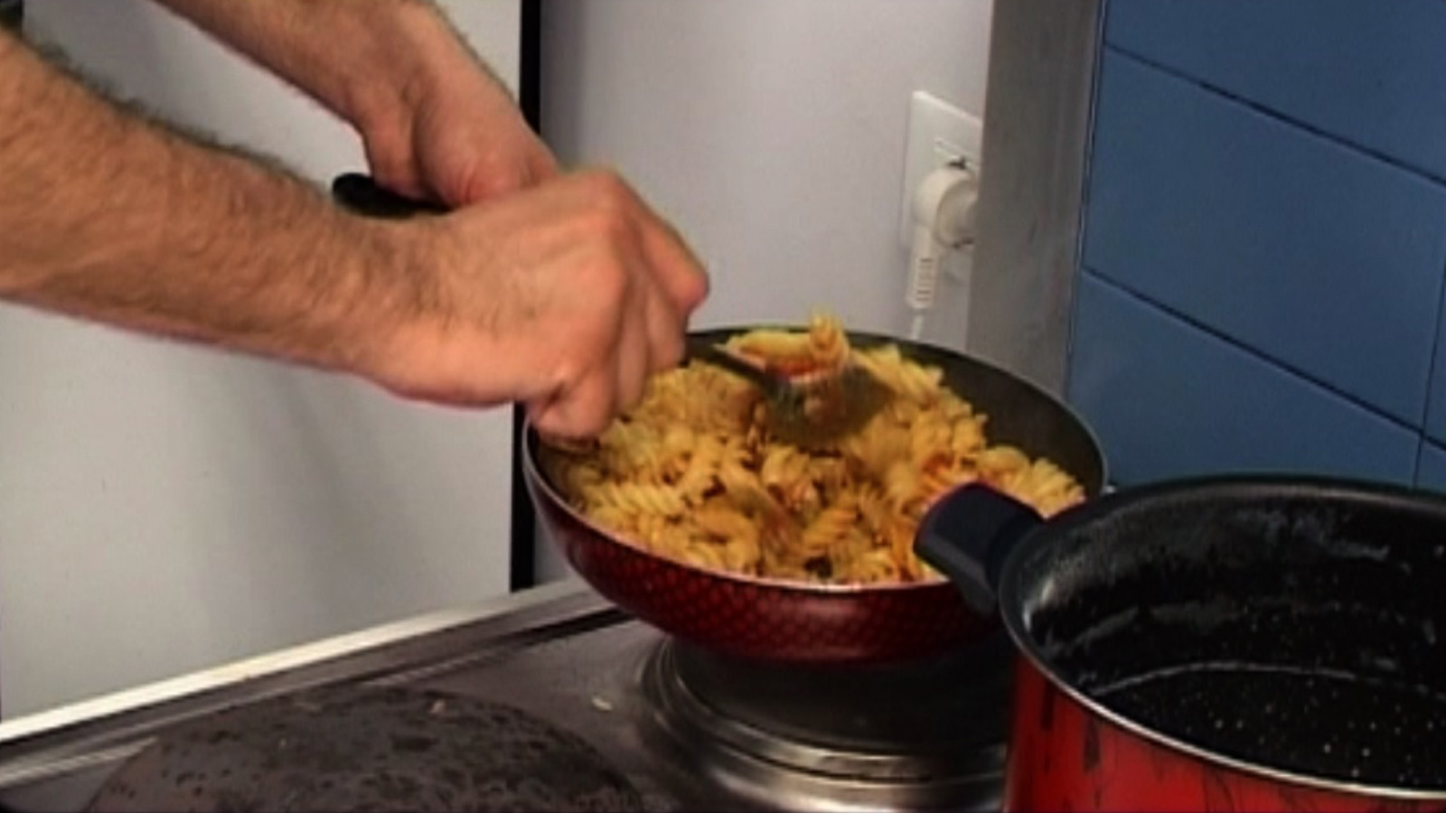 پاستای ایرانی-هاشور