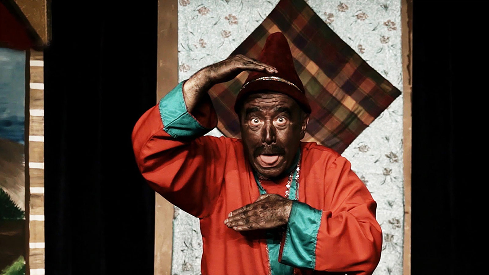 شبیه مضحک-هاشور