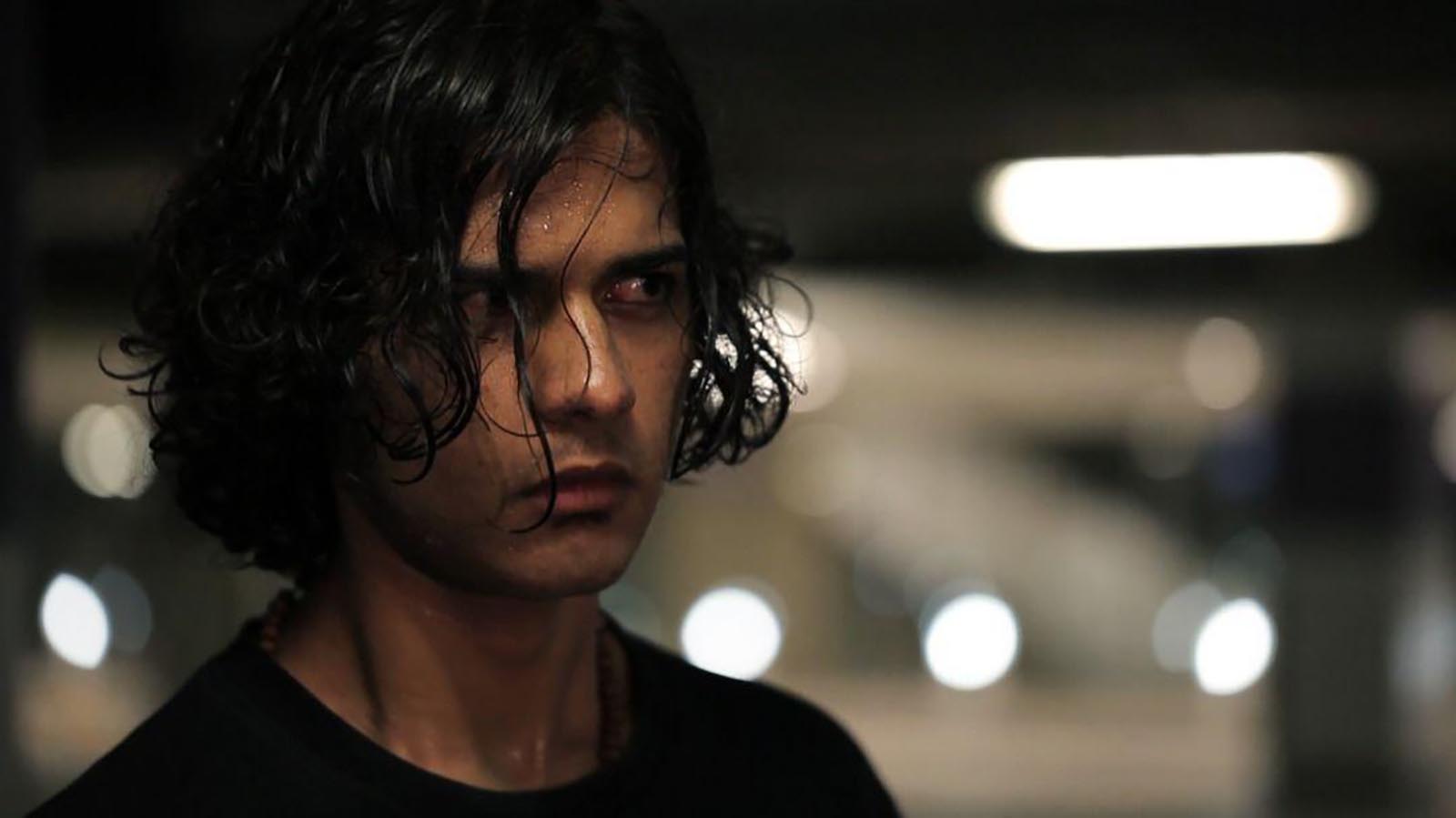 دیروز را بکش-هاشور